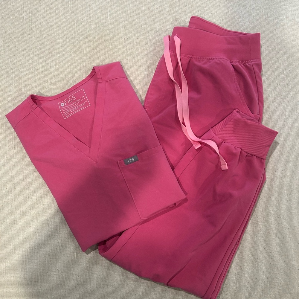 Figs F*ing Pink Scrub Set